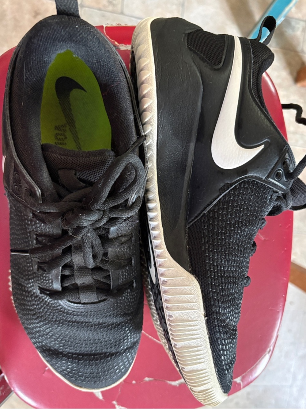 Nike Black and White Training Sneakers